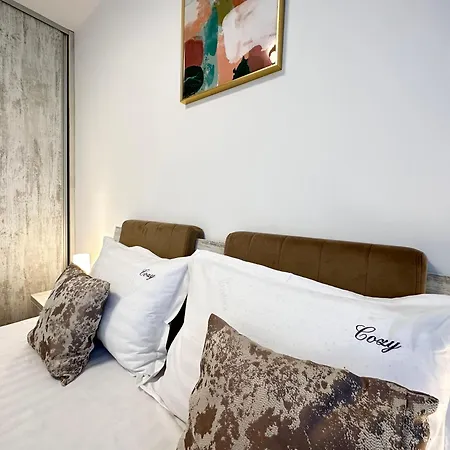 Deluxe Apartments - Coresi Mall #Brasov Μπρασόβ